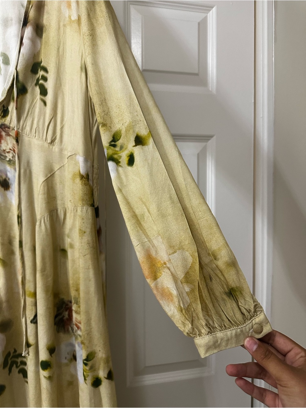 ASOS Floral V-Neck Maxi Dress in Olive Green - Picture 3 of 4